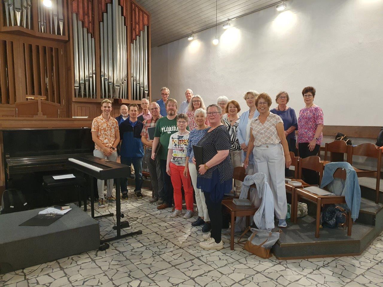 Singkreis nach der Messe in Köln-Höhenhaus 2024